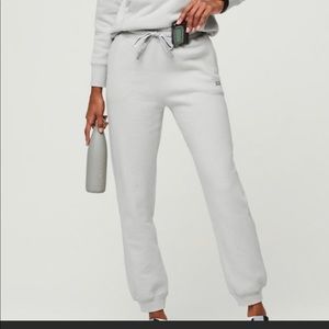 FIGs off-shift mineral joggers